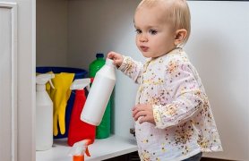 БЫТОВАЯ ХИМИЯ И ДЕТИ БЫТОВАЯ ХИМИЯ И ДЕТИ