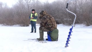 Безопасный лёд! Безопасный лёд!