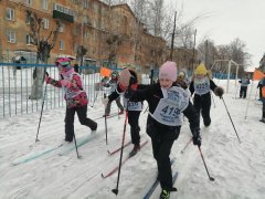 Осинниковцы приняли участие в массовом забеге "Лыжня России" &#127935;